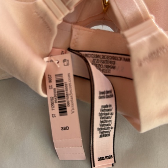 NWT VICTORIA SECRET FREEDOM V LOVE CLOUD BRA - Picture 5 of 5